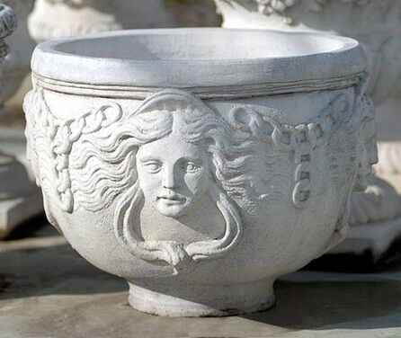 37A/S - 37B/S - VASO MEDUSA IN MARMO CEMENTO