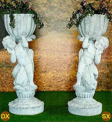 PUV16/B - PUV17/B - PUTTI CON VASO IN MARMO CEMENTO