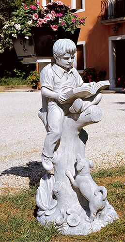 AV585/DG - RAGAZZO CHE LEGGE IN MARMO CEMENTO + CASSETTA PORTAFIORI