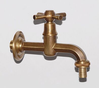 0263 - RUBINETTO ESAGONALE CON MANIGLIA A CROCE (1/2")