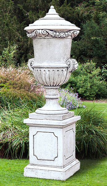 KL7403/DG - VASO FESTONATO GIGANTE CON COPERCHIO IN MARMO CEMENTO
