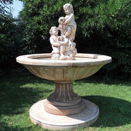929/I - FONTANA AMAZZONIA IN MARMO CEMENTO