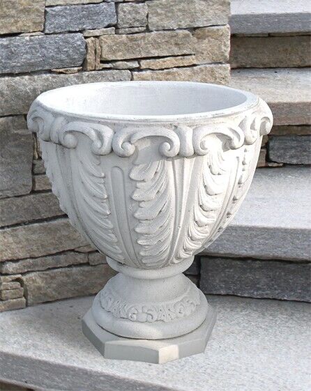 VA23/B - VASO REALE IN MARMO CEMENTO