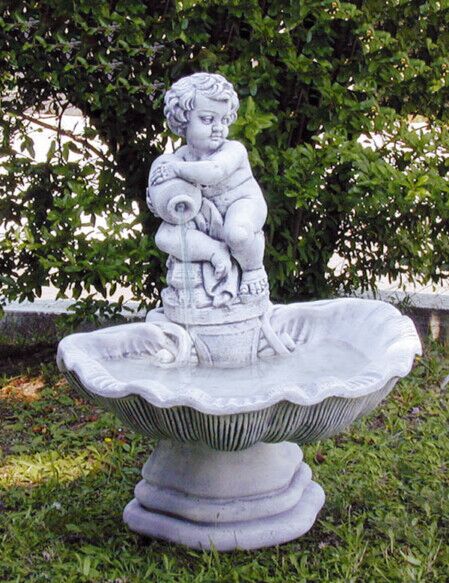 FO5687C/DG - FONTANA PUTTO CON ANFORA IN MARMO CEMENTO