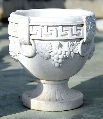 VA38/B - VA39/B - VASO UVA IN MARMO CEMENTO